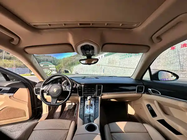 Porsche Panamera 2010