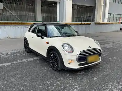 MINI MINI 2016