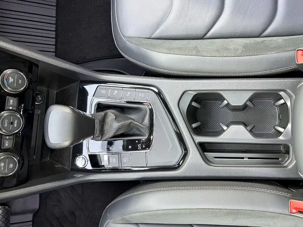 Volkswagen Tiguan L 2020