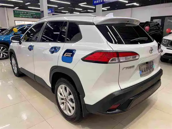 Toyota Frontlander 2024