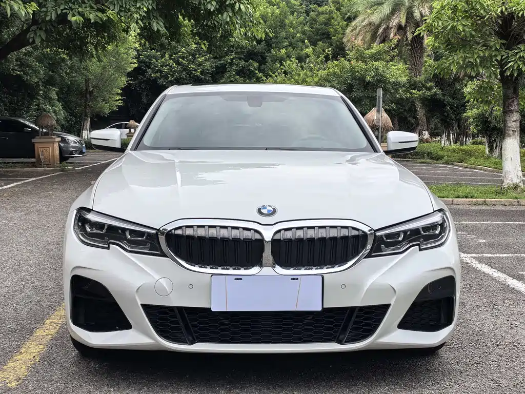 BMW 3 Series 2021