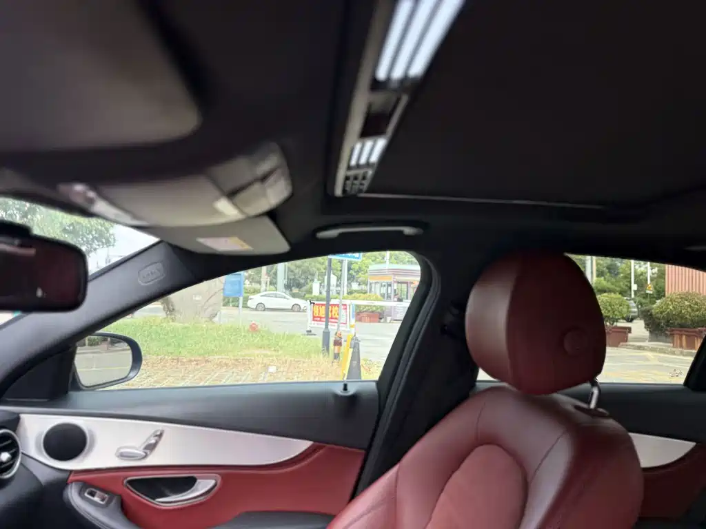 Mercedes-Benz C-Class 2018 — фото 15