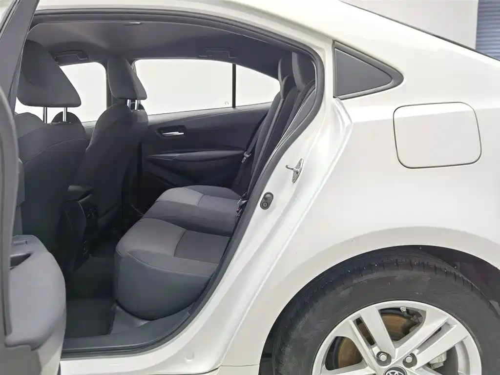 Toyota Levin 2023 — фото 15