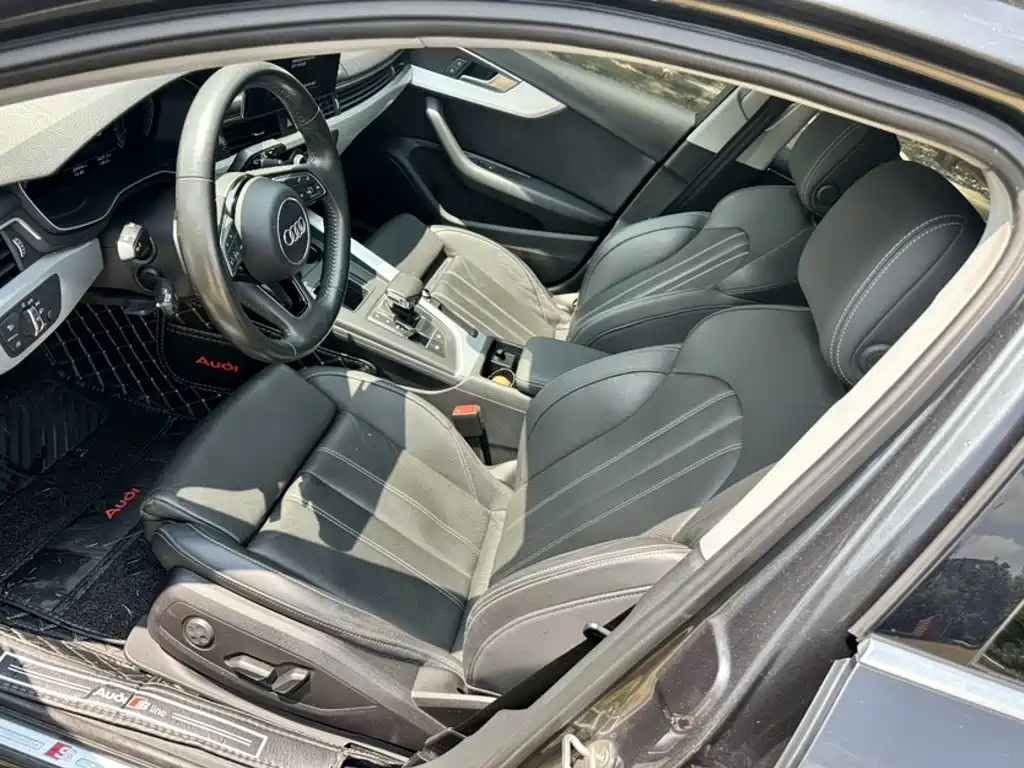 Audi A4L 2020 — фото 12