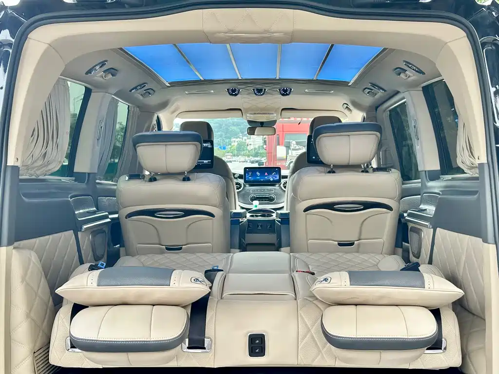 Mercedes-Benz Vito 2022 — фото 33