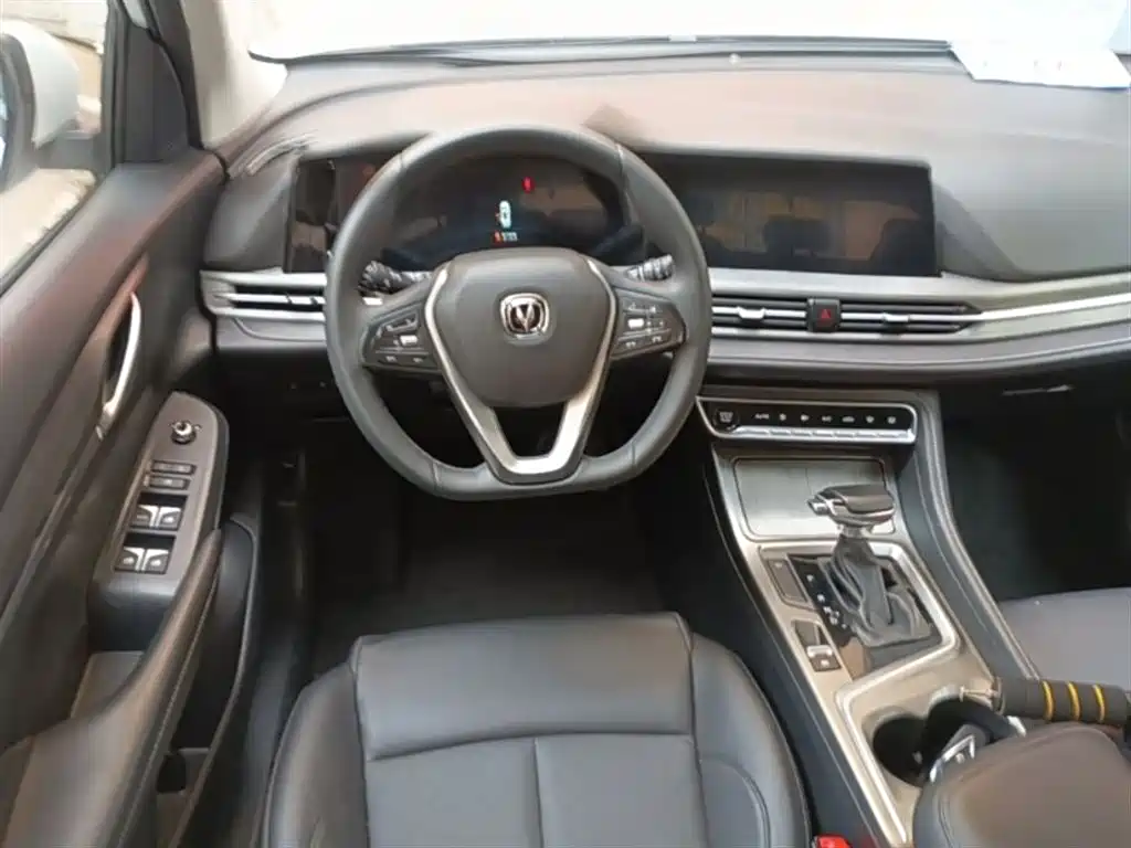 Changan CS55PLUS 2020 — фото 11