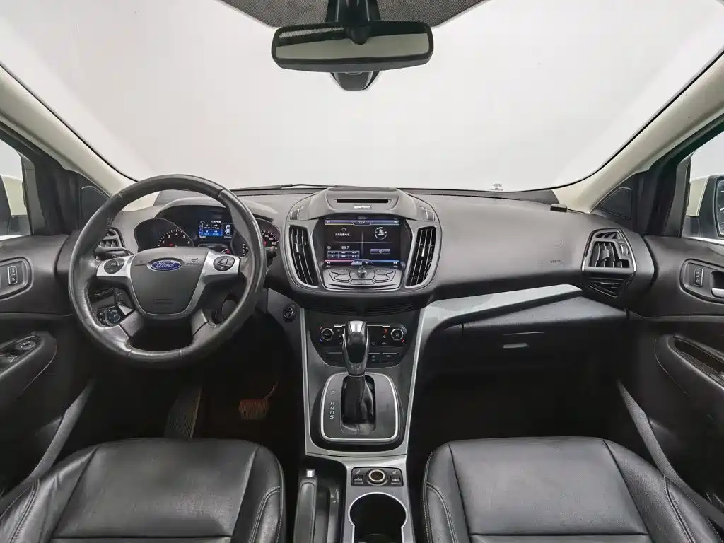Ford Kuga 2015 — фото 5
