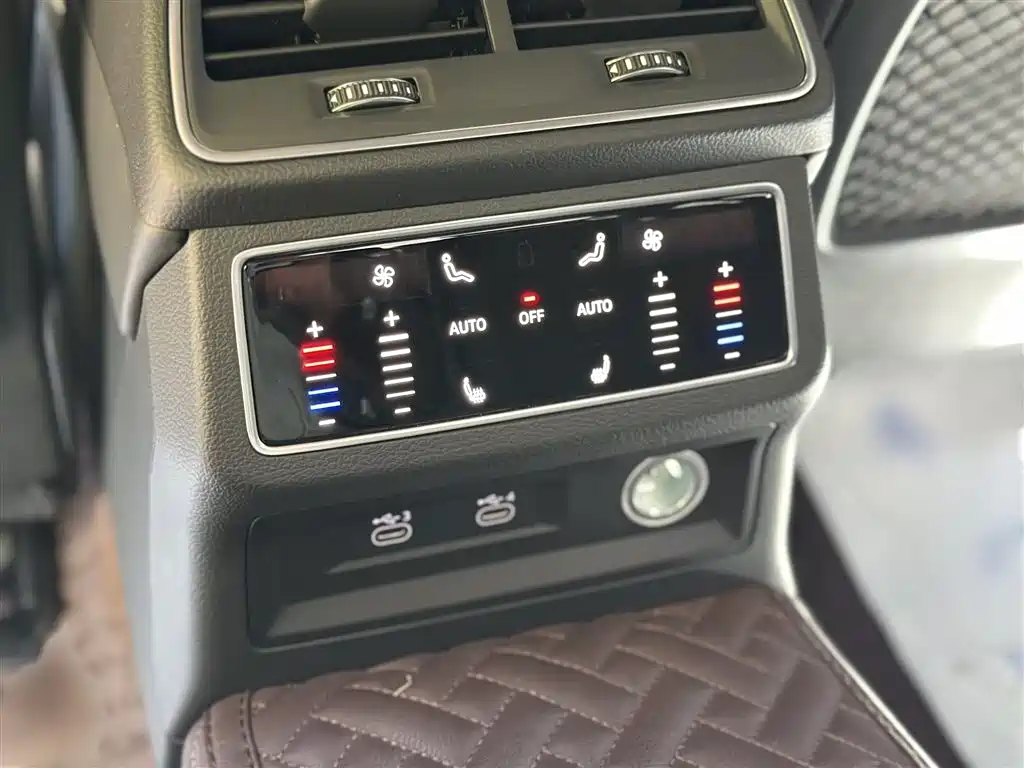 Audi A6L 2022 — фото 18