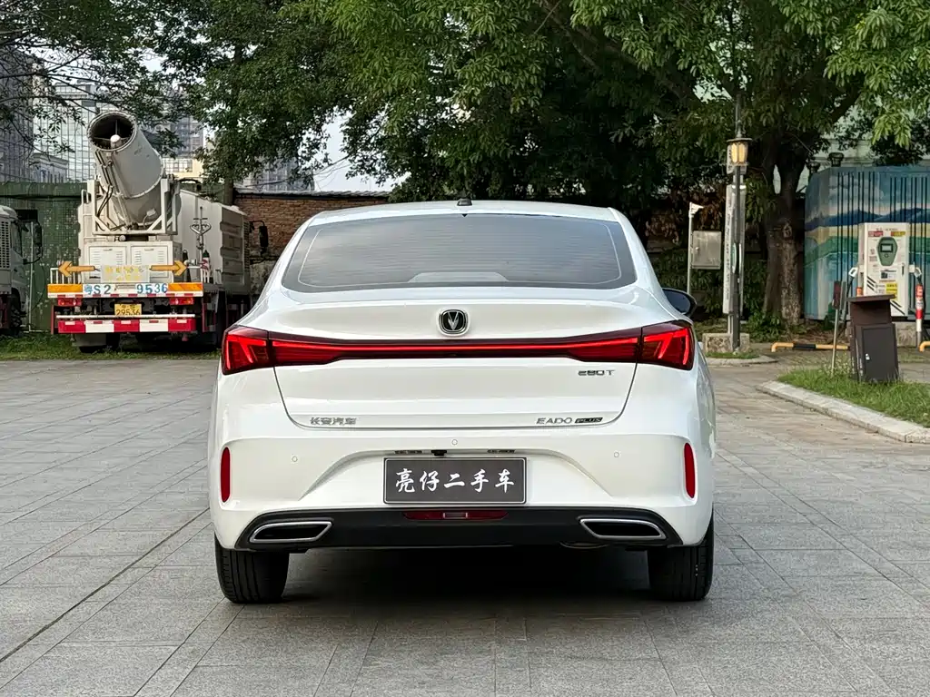 Changan Eado 2025 — фото 17