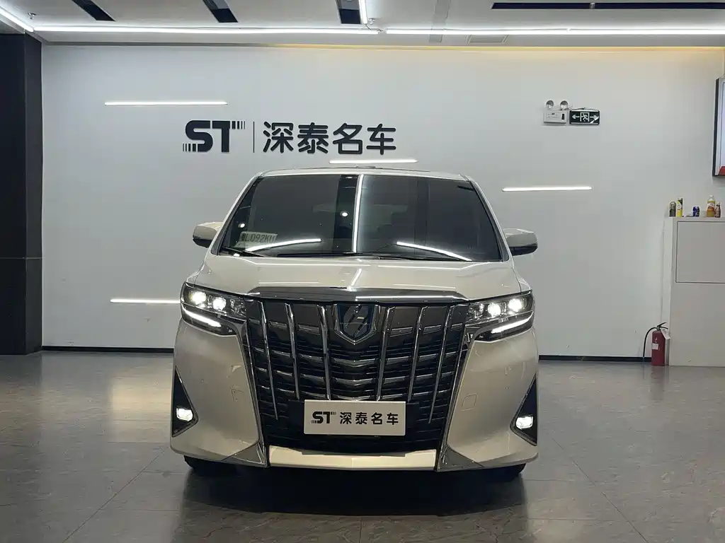 Toyota Alphard 2021 — фото 2