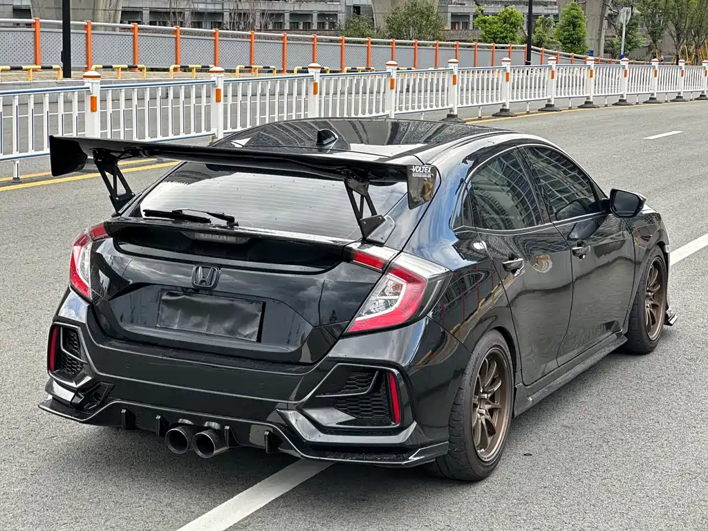 Honda Civic 2021 — фото 12