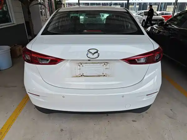 Mazda 3 Axela 2017