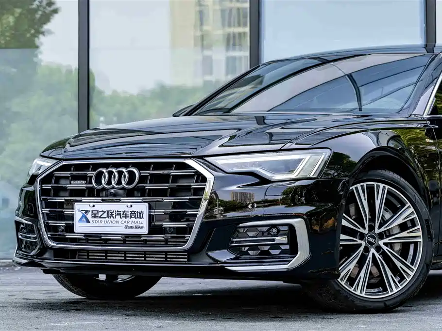 Audi A6L 2025 — фото 2