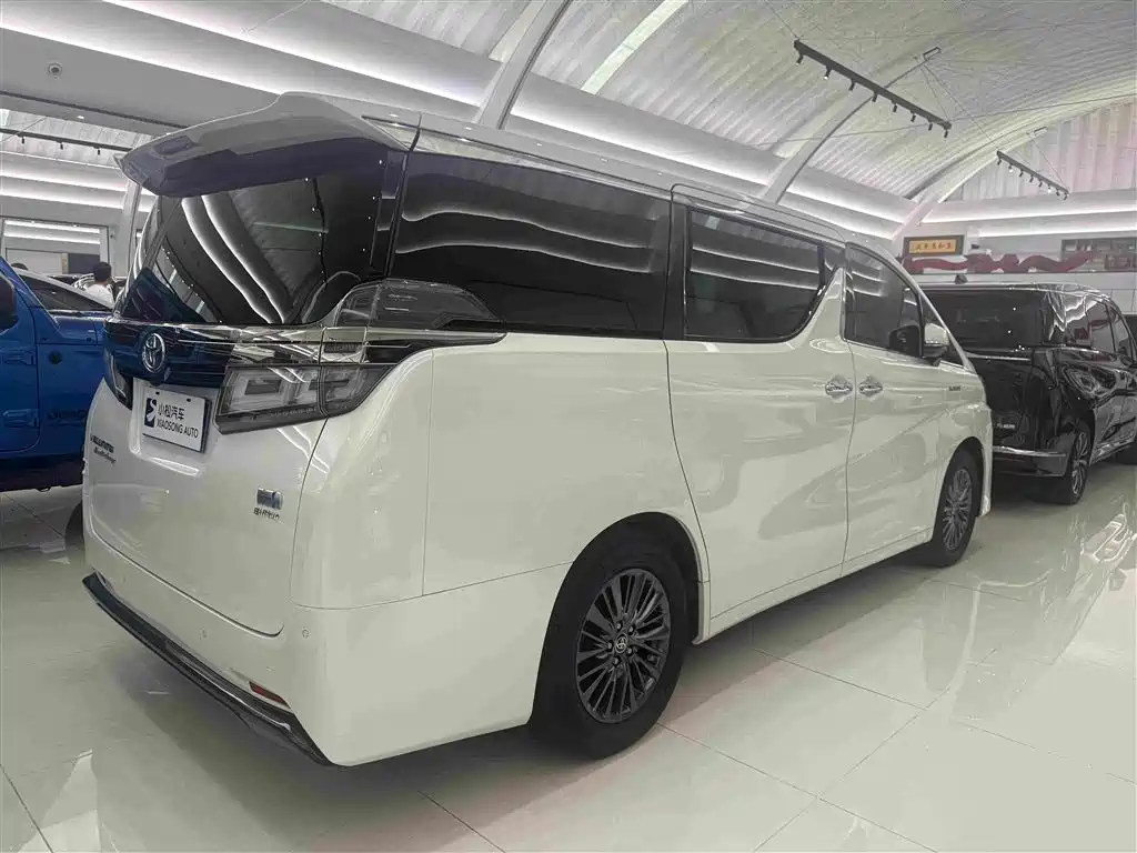 Toyota Vellfire 2020 — фото 6