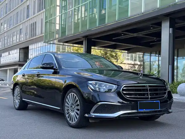 Mercedes-Benz E-Class 2021