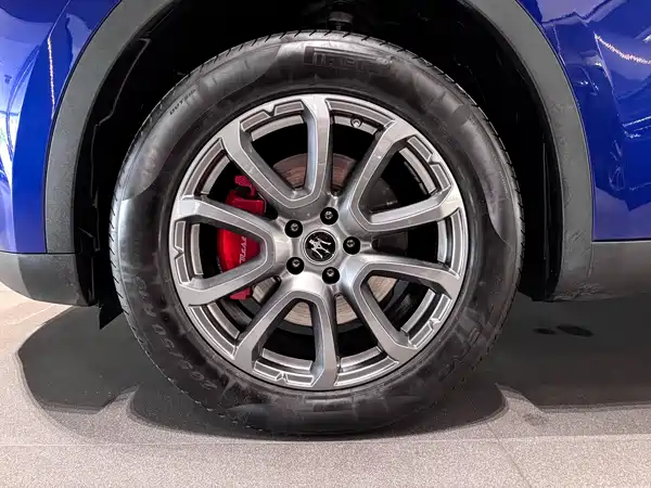 Maserati Levante 2021