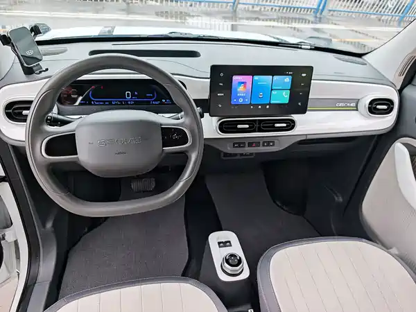 Geely Galaxy Panda 2025