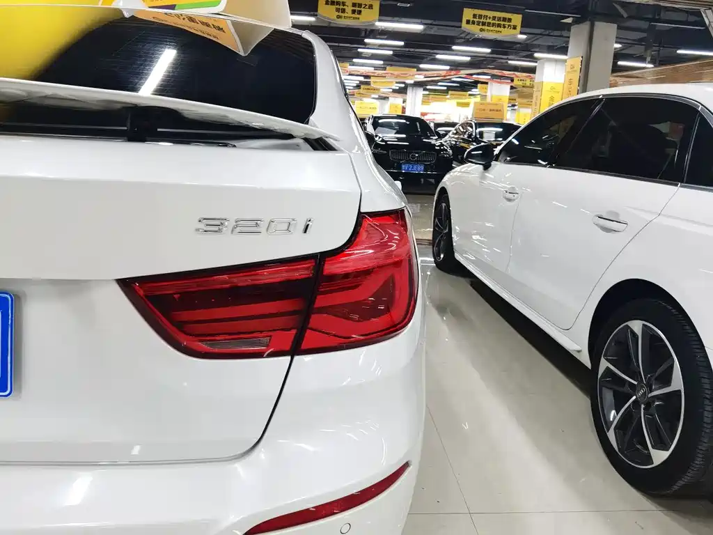BMW 3 Series GT 2019 — фото 11