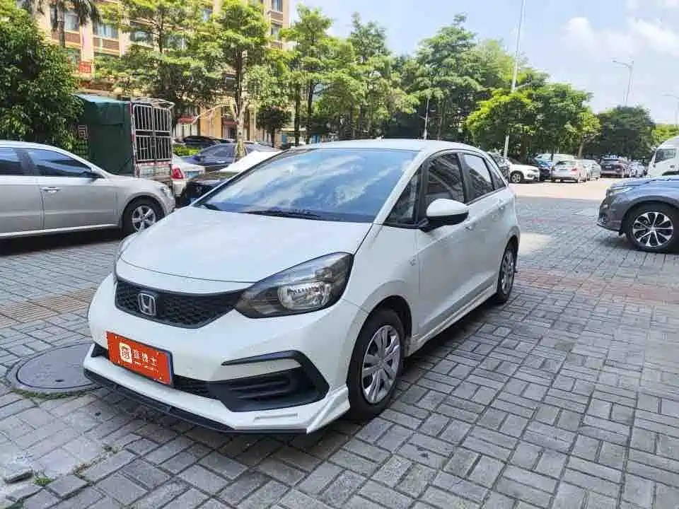 Honda Fit 2023 — фото 1