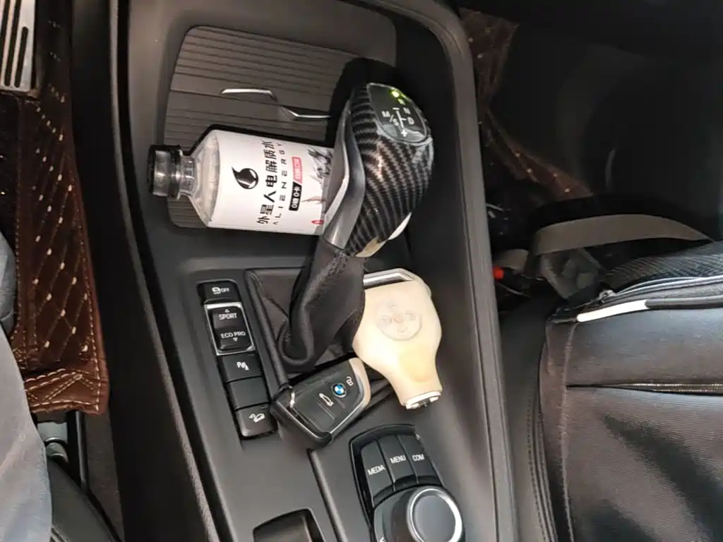 BMW X1 2018 — фото 14