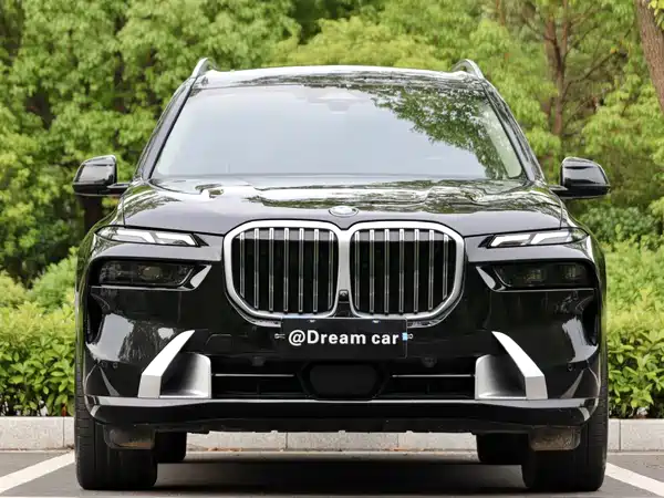 BMW X7 2024