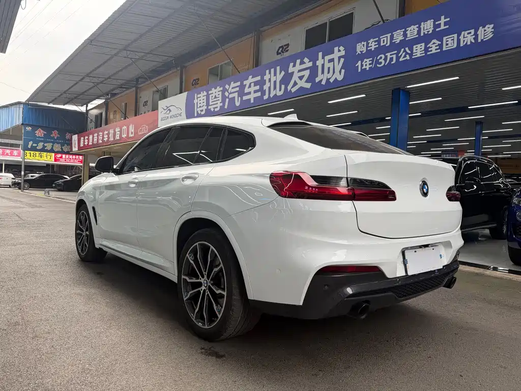 BMW X4 2021 — фото 23