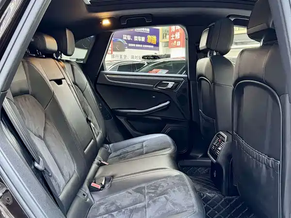 Porsche Macan 2017