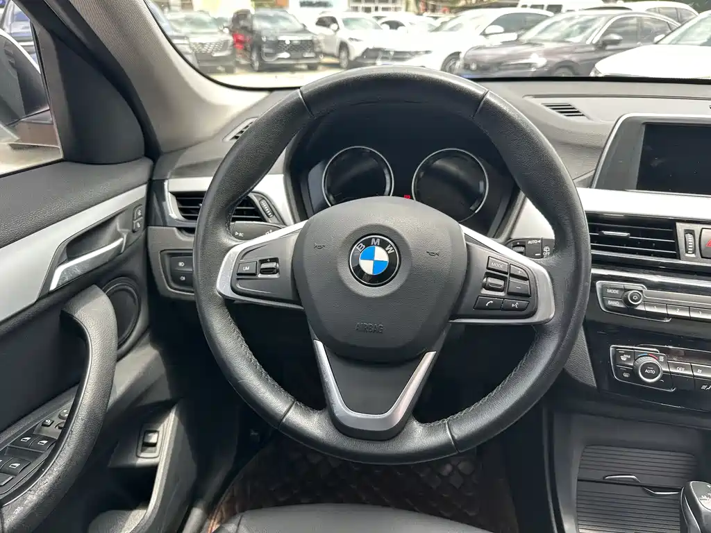 BMW X1 2019 — фото 13