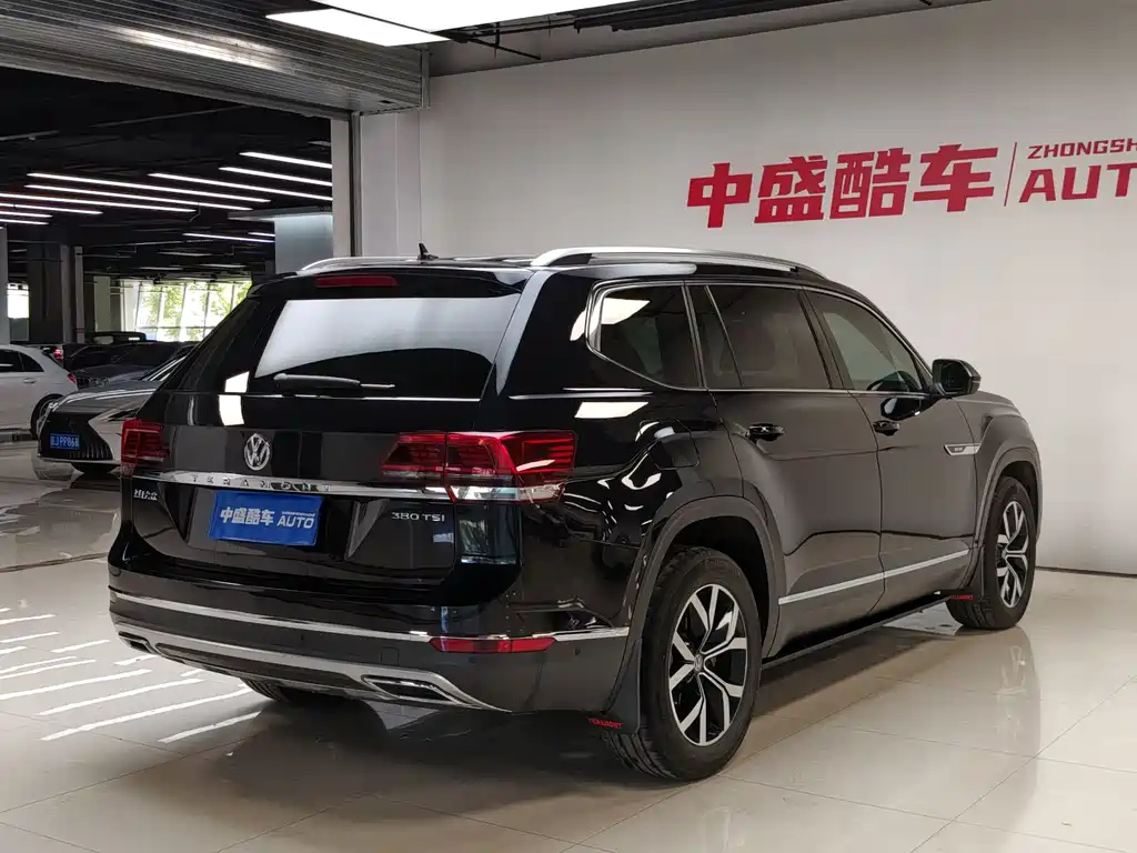 Volkswagen Teramont 2018 — фото 17