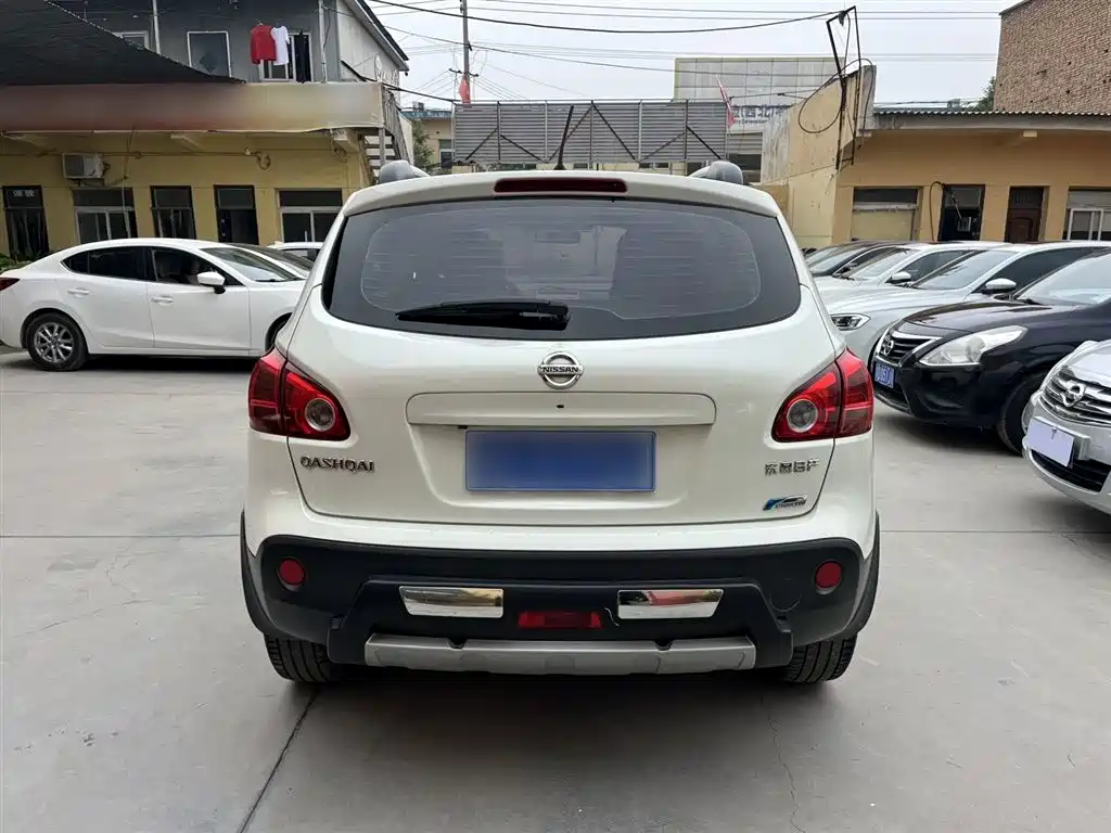 Nissan Qashqai 2015 — фото 6