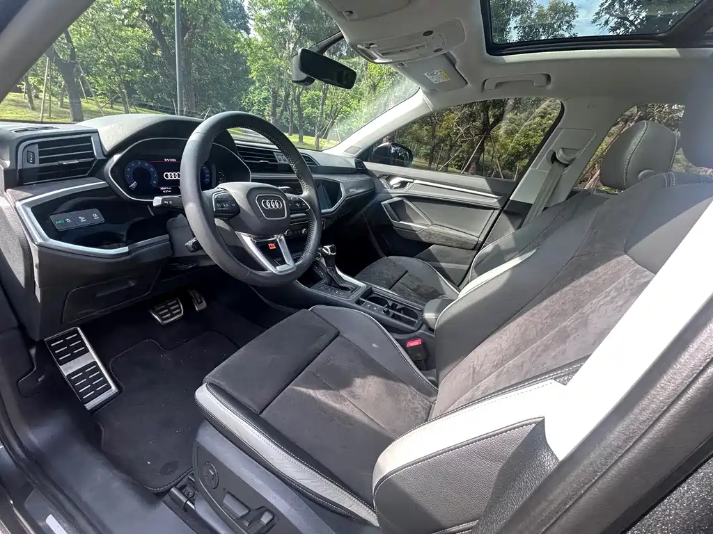 Audi Q3 2021