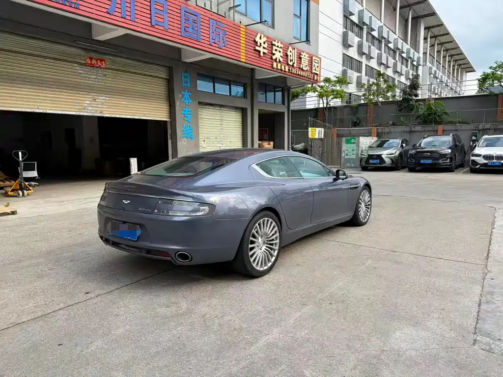 Aston Martin Rapide 2013 — фото 2