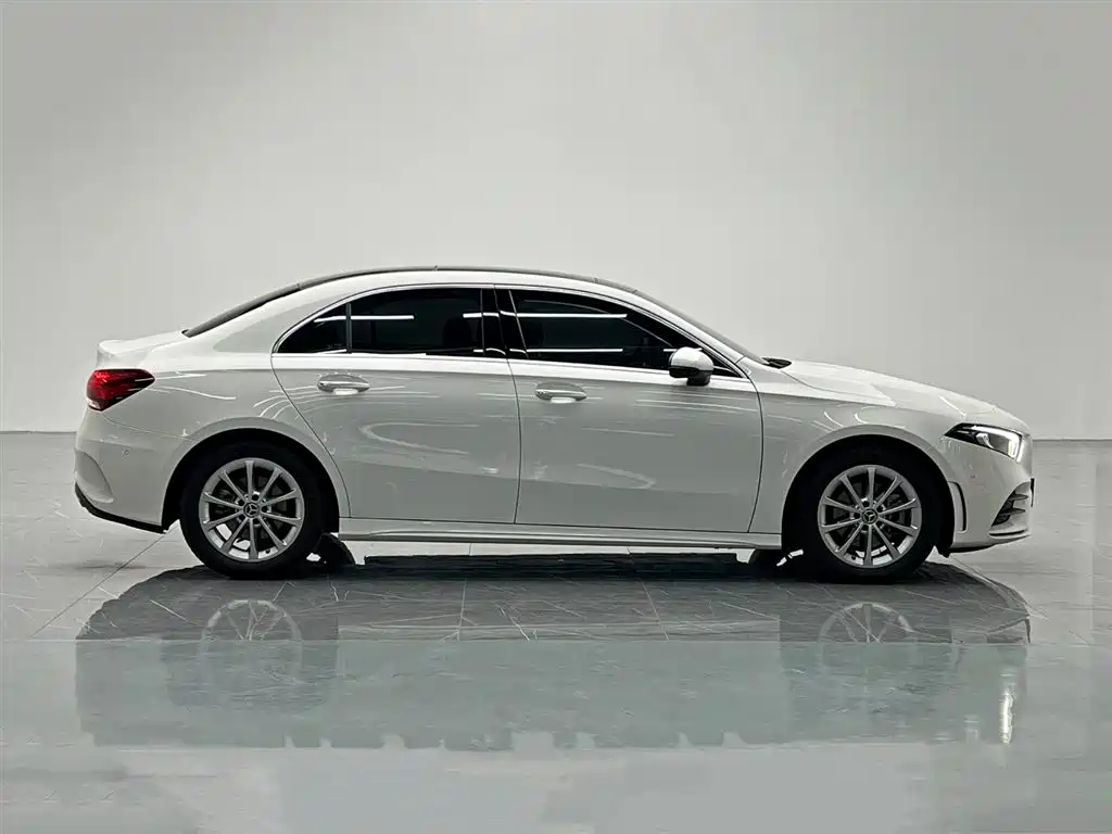 Mercedes-Benz A-Class 2022