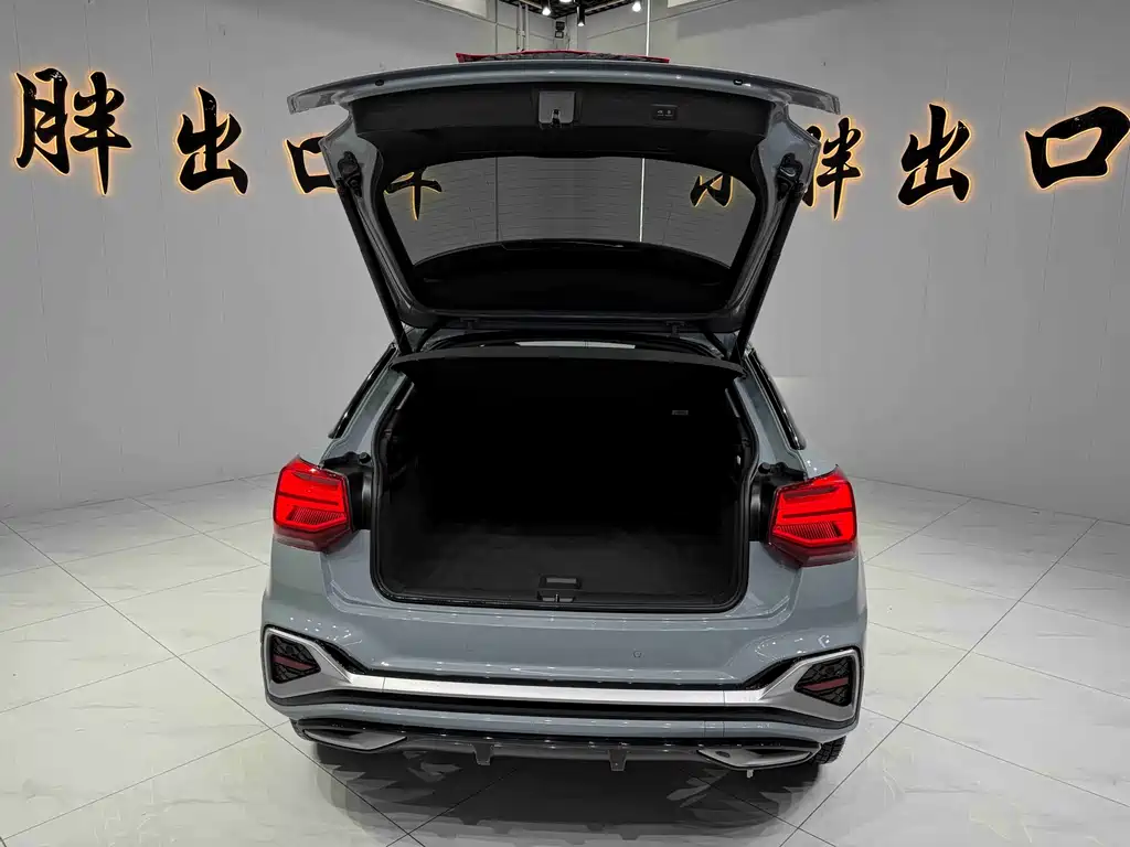 Audi Q2L 2022 — фото 15