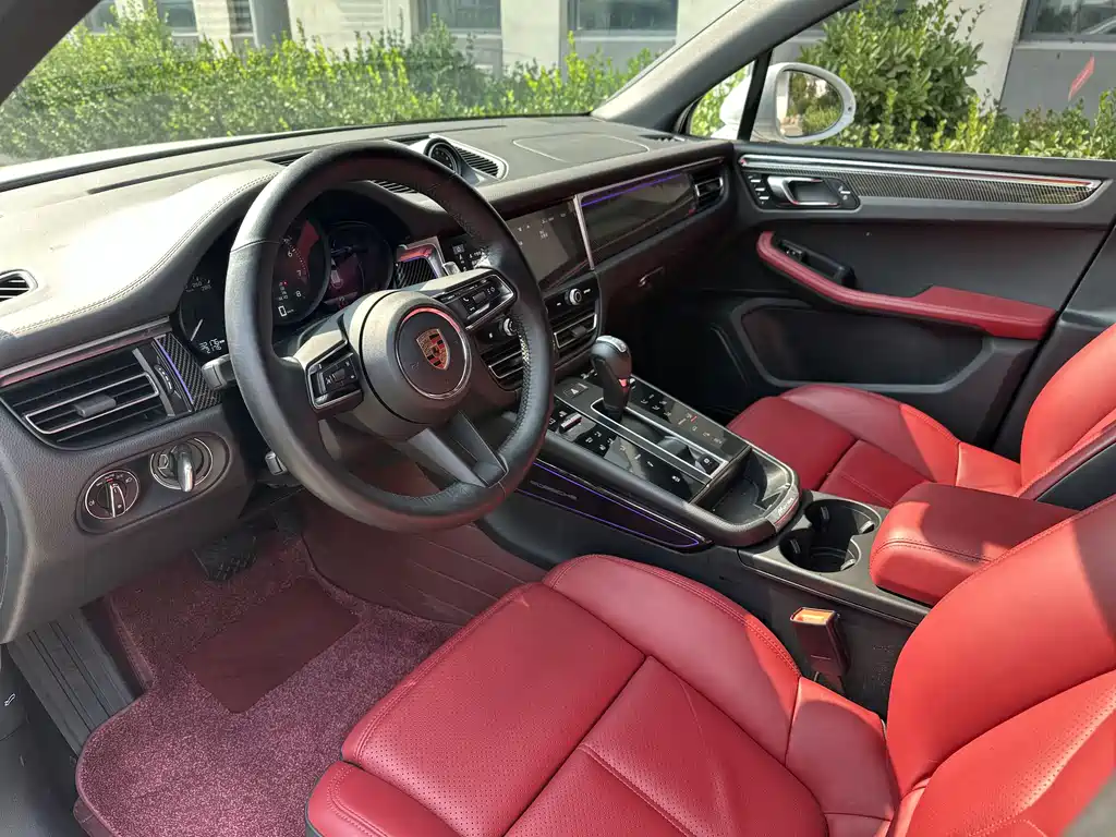 Porsche Macan 2023 — фото 10