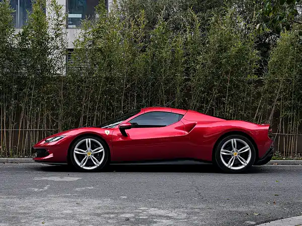Ferrari 296 2022