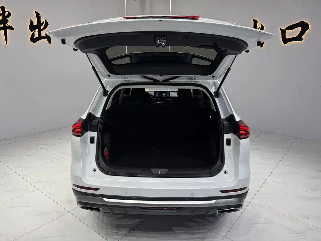 Haval H6 2023 — фото 18