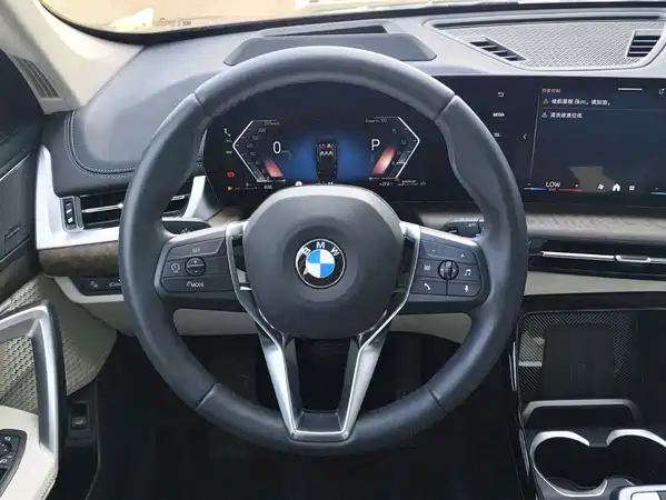 BMW X1 2025