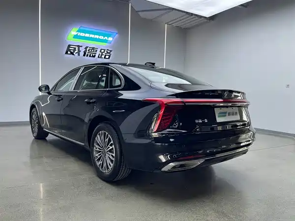 Hongqi H5 2026