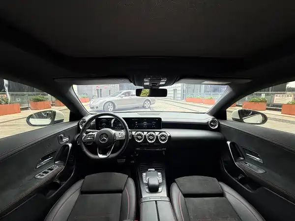 Mercedes-Benz CLA 2020