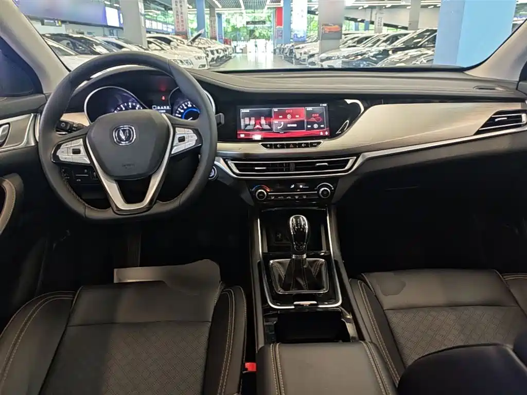 Changan Eado 2019 — фото 10