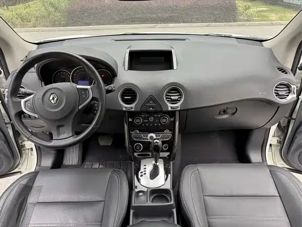Renault Koleos 2015