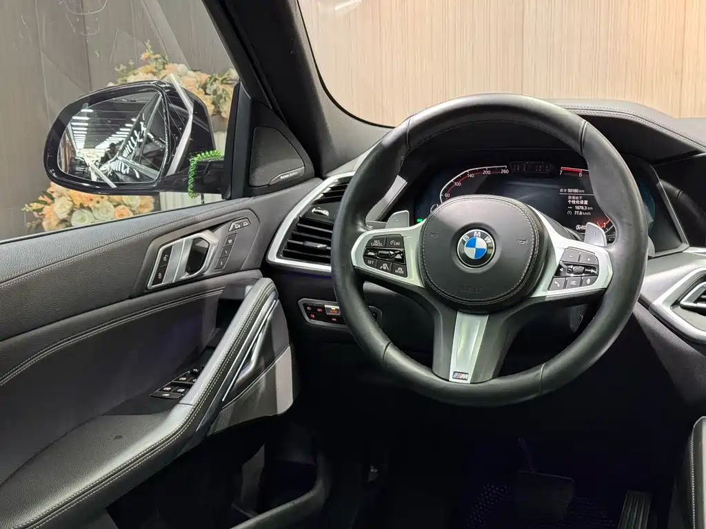 BMW X6 2021 — фото 17