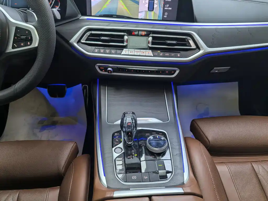 BMW X7 2022 — фото 20