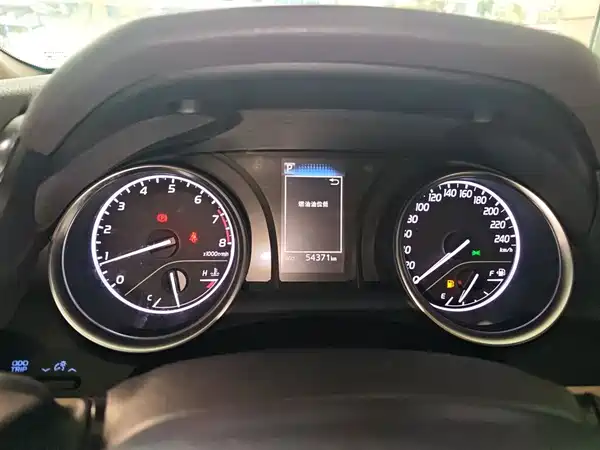 Toyota Camry 2019