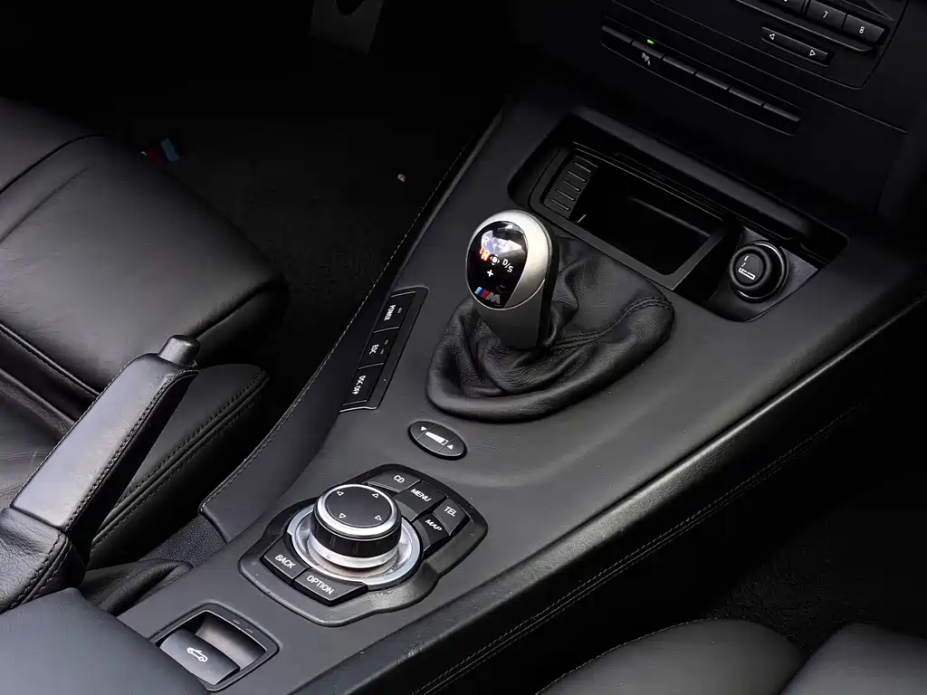BMW M3 2012 — фото 14