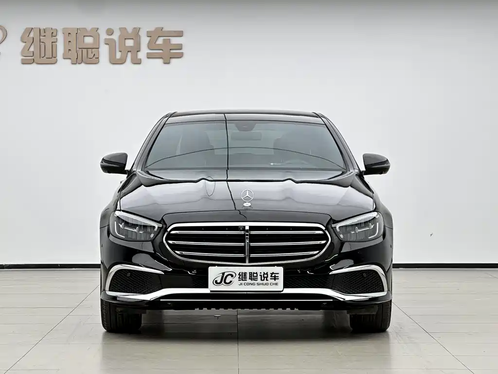 Mercedes-Benz E-Class 2023 — фото 5
