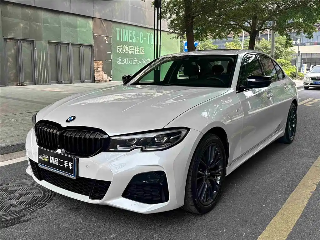 BMW 3 Series 2020 — фото 1