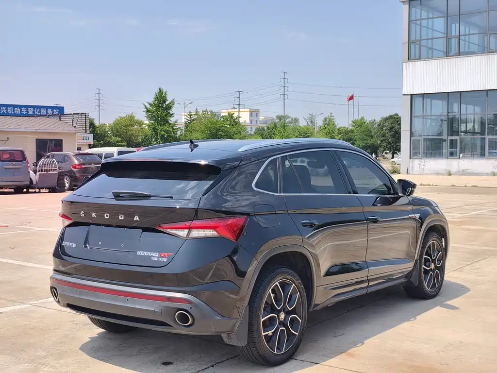 Skoda Kodiaq GT 2019 — фото 4