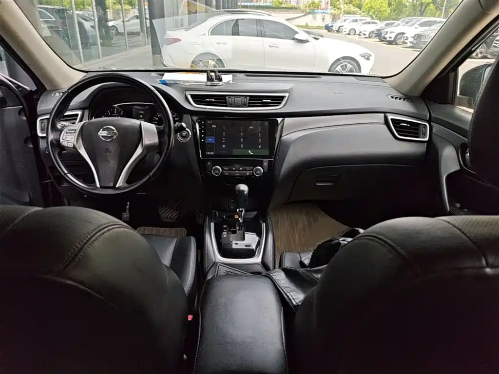 Nissan X-Trail 2016 — фото 16